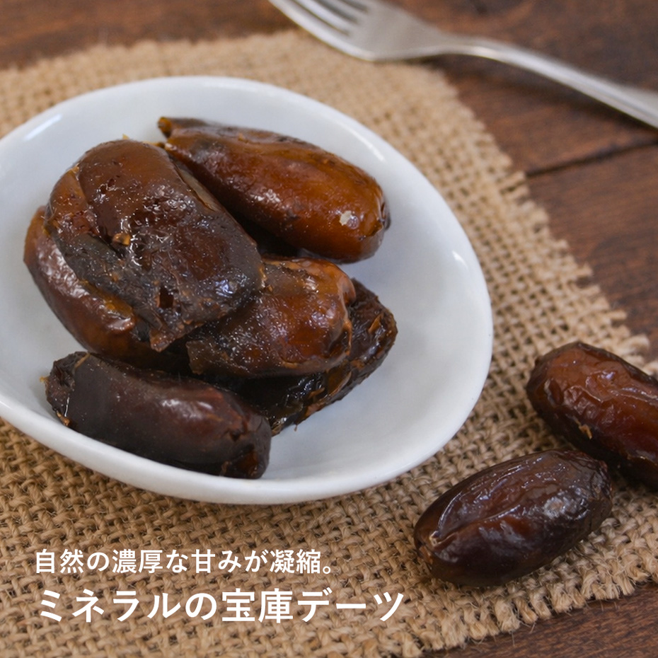 �~�l�����̕�Ƀf�[�c